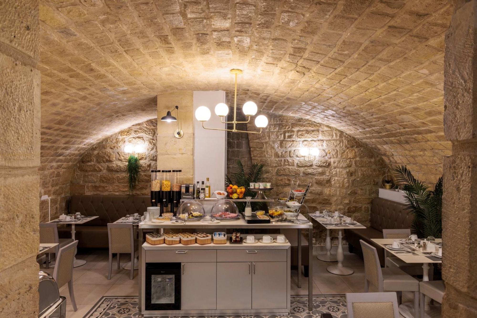 Saint Martin Bastille 3* Parijs